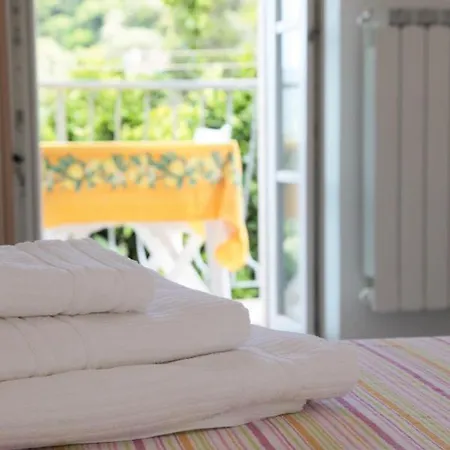 Le Della Lizza - Casa Gialla * Levanto