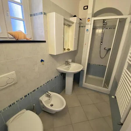 Le Della Lizza - Casa Gialla アパート